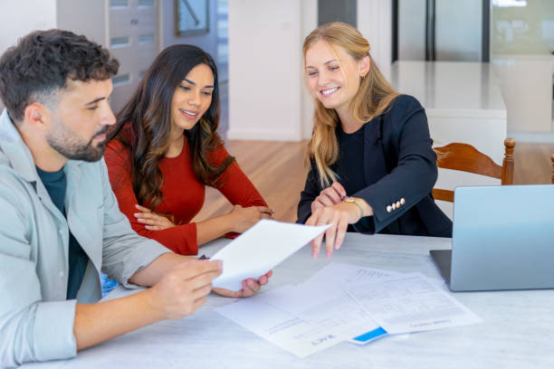 agence immobilière à Roussillon