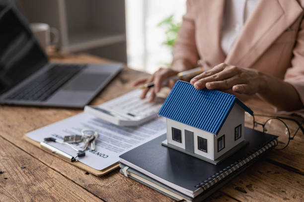 agence immobilière à Roussillon