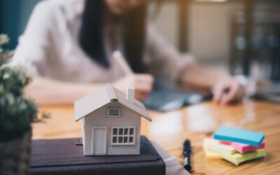 Un agent immobilier à Vienne peut-il m’accompagner jusqu’à la signature chez le notaire ?
