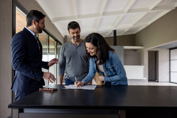 Est-ce qu’un agent immobilier à Vienne s’occupe de prendre les photos et rédiger les annonces ?