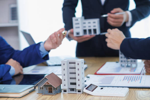 agence immobilière à Roussillon
