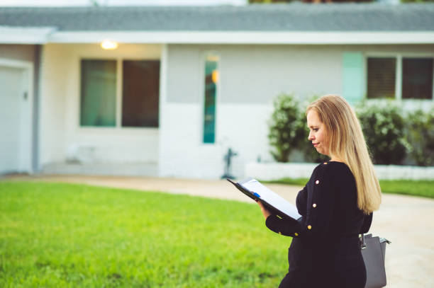 Est-ce qu’un agent immobilier à Vienne s’occupe aussi des démarches auprès du notaire ?