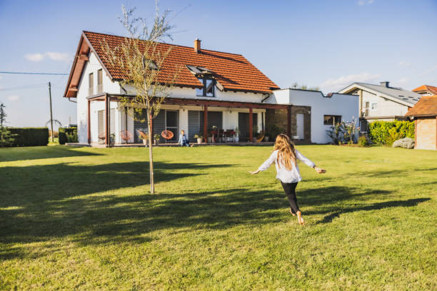 Comment réussir une vente maison à Jardin lorsqu&rsquo;une partie du logement a été aménagée en studio indépendant ?
